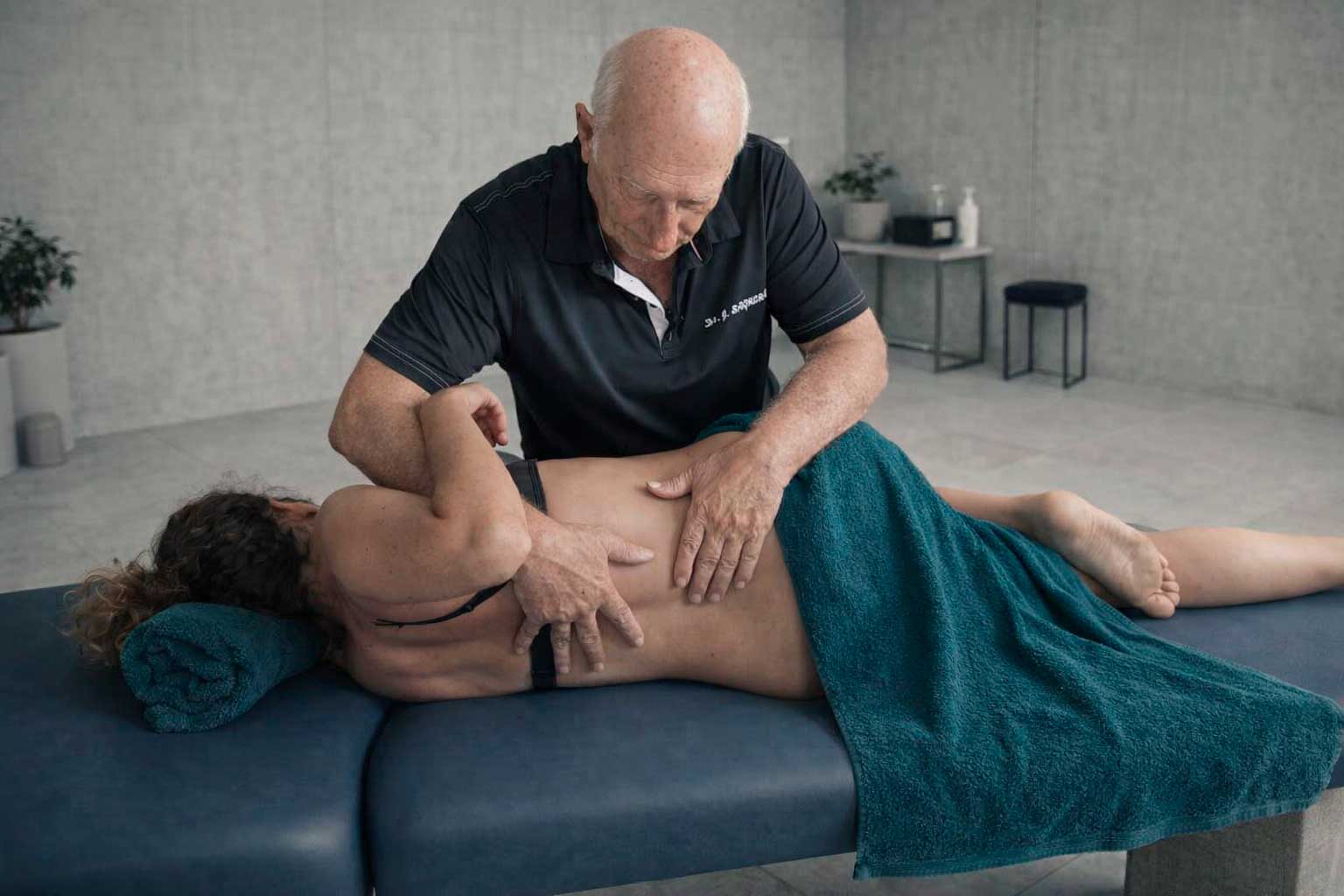curso Quiropráctica aplicada al masaje, impartido por el Dr. Sagrera